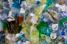 Government to tackle plastic pollution with labour, plastic sector