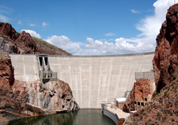 Emergency spillway under construction to avoid further Riverlands disaster